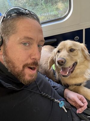 Lee Edwards - Licensed Golden Retriever Breeder